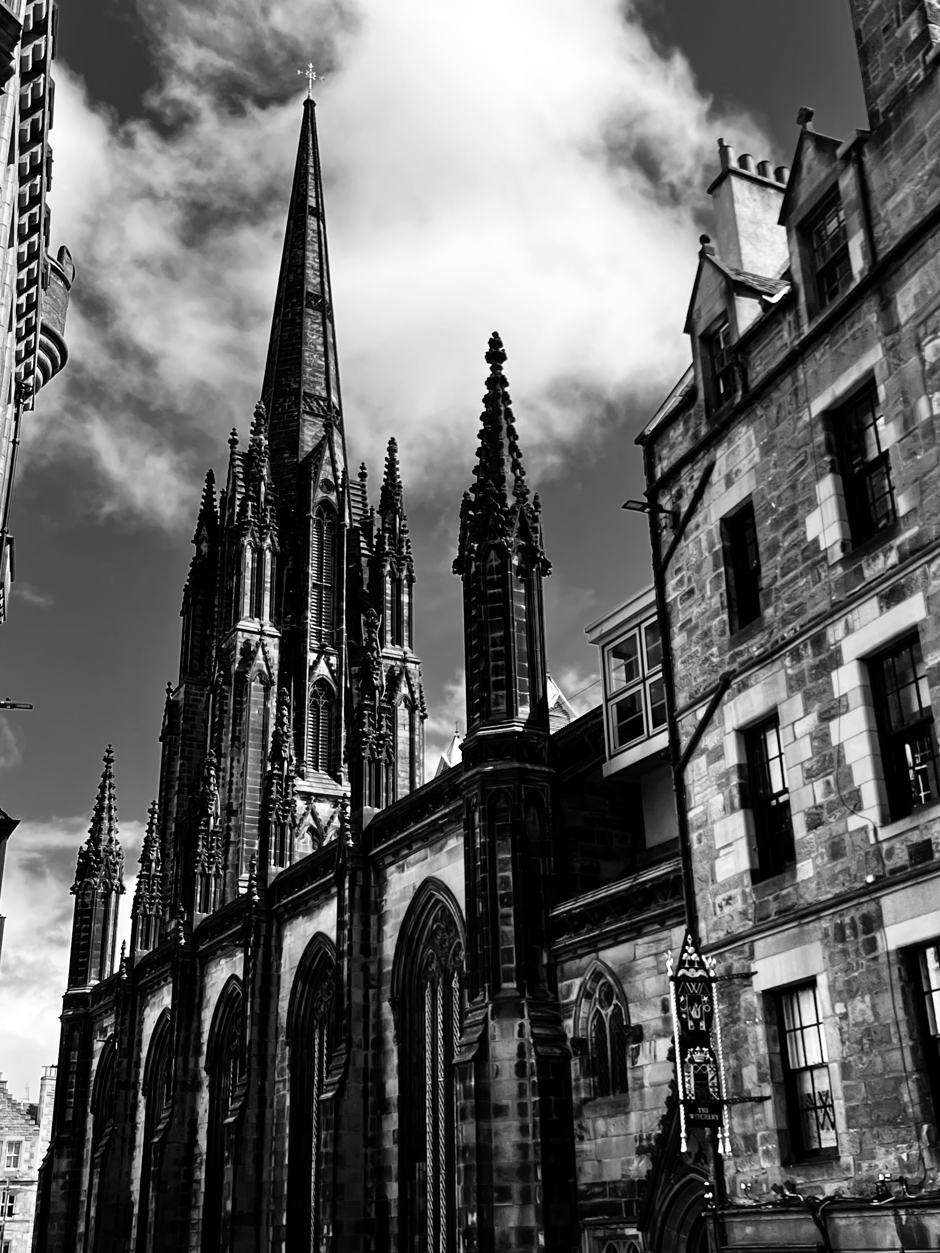 B&W Castle